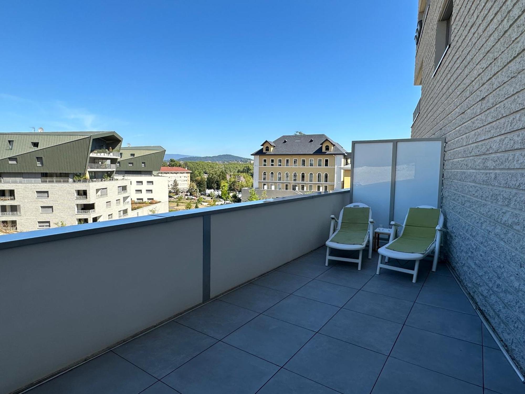 A La Belle Quatrieme Etoile Leilighet Annecy Eksteriør bilde