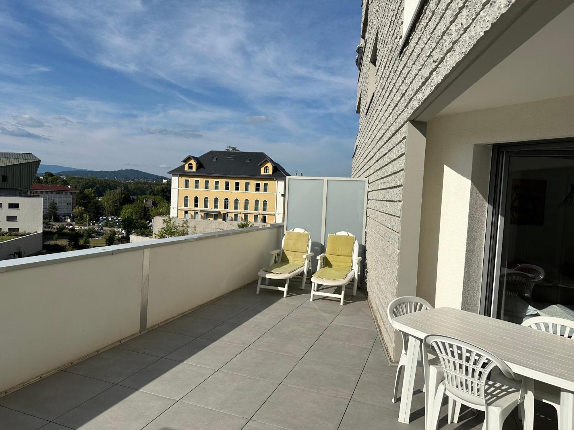 A La Belle Quatrieme Etoile Leilighet Annecy Eksteriør bilde