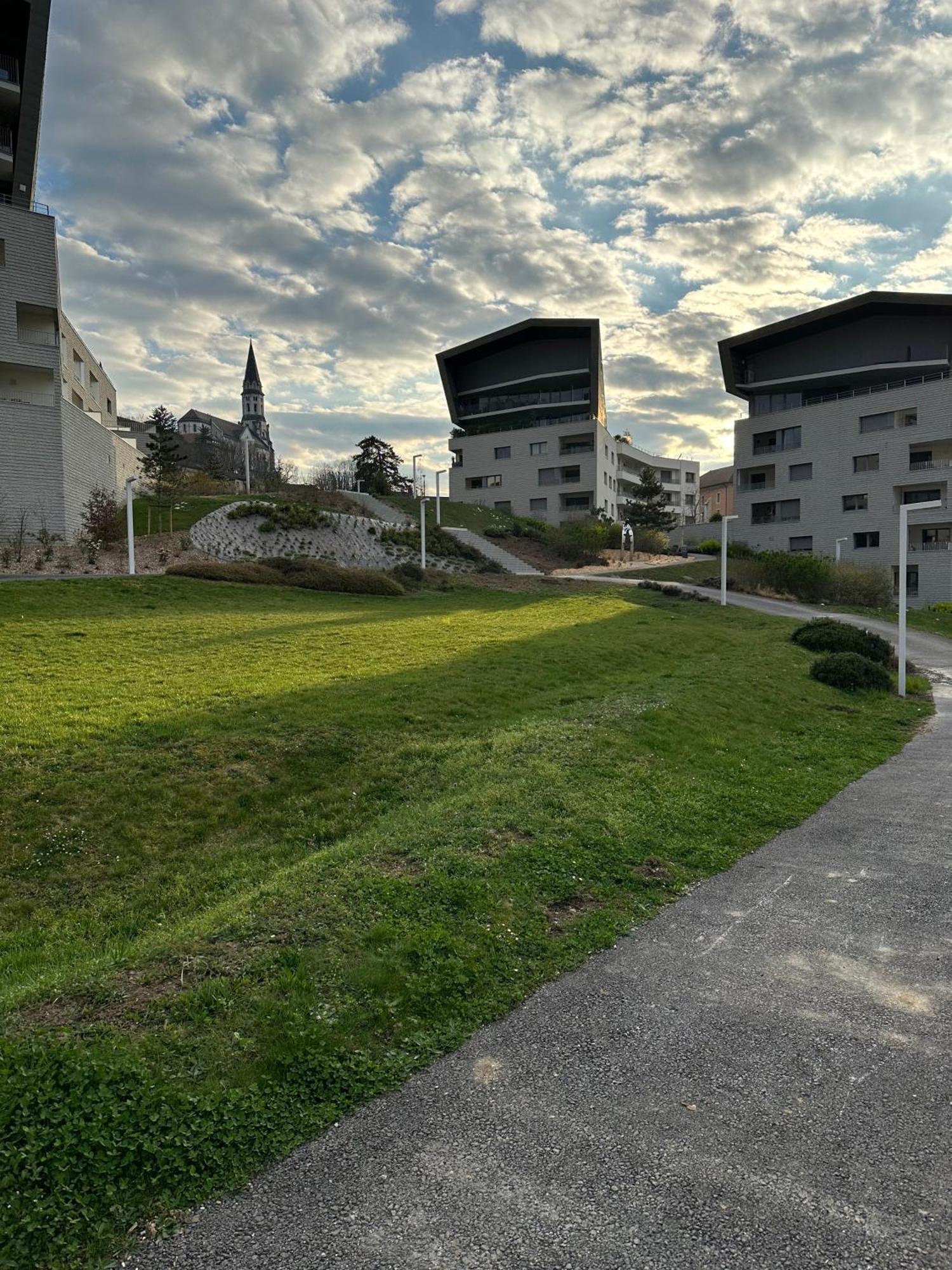 A La Belle Quatrieme Etoile Leilighet Annecy Eksteriør bilde